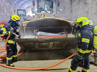 2021-12-14 Gaschflaschenbrand Tunnel S7_1